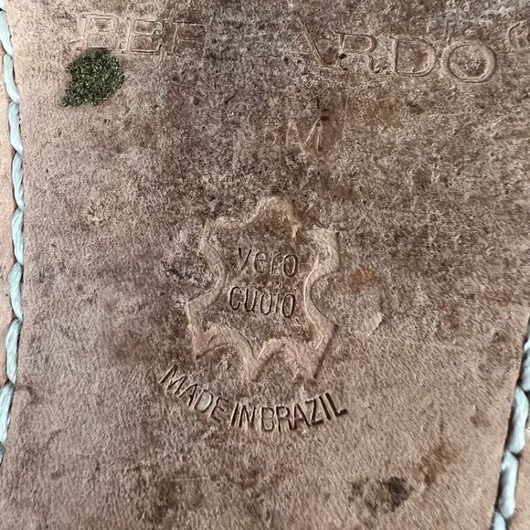 Bernardo ‘Poppy’ Black Leather T Strap Sandals - Picture 9 of 14